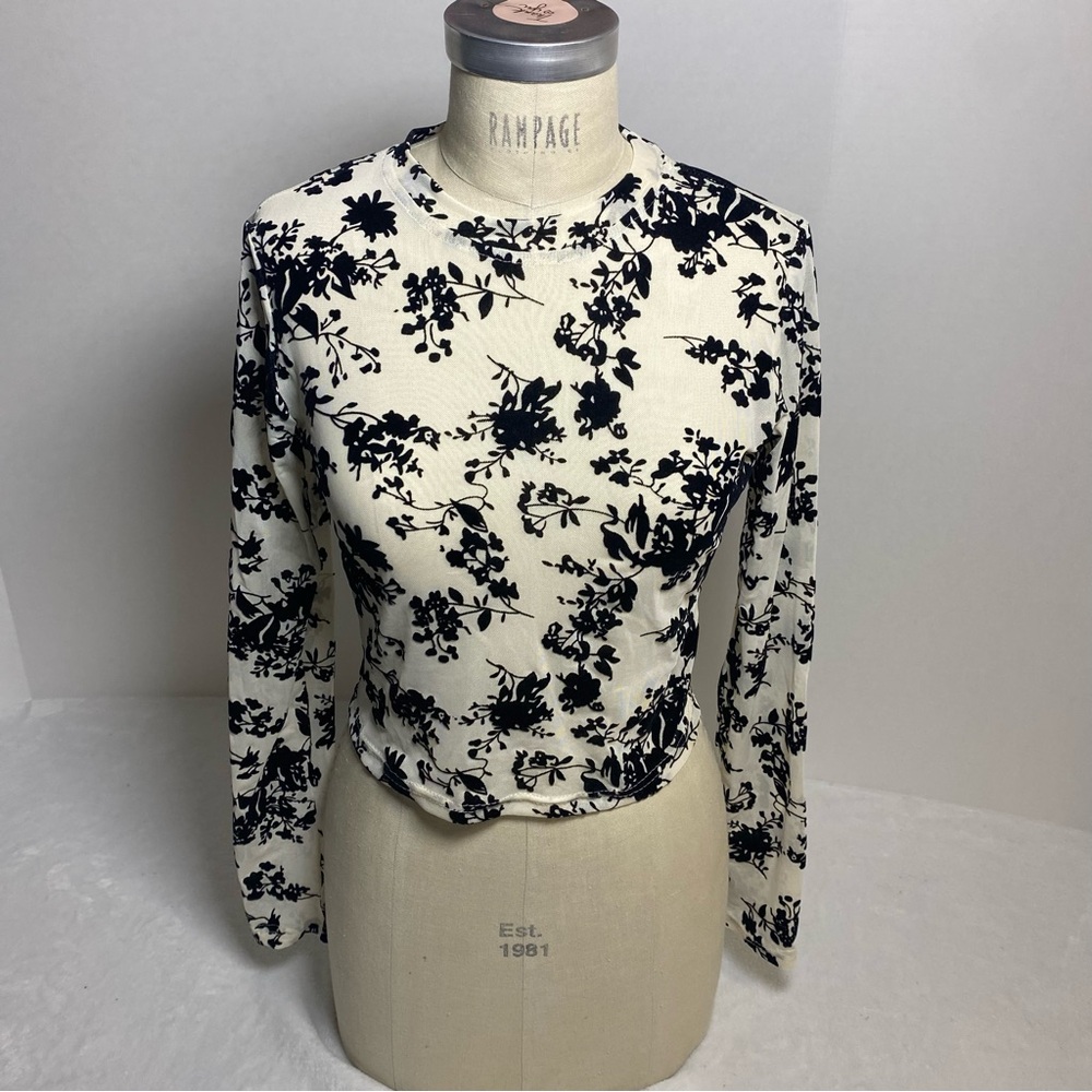 Dazy Black Floral See-through Long Sleeve Top Size XL